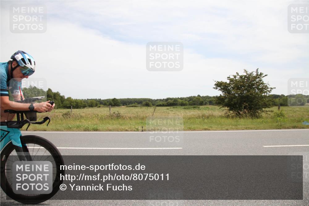 22.06.2025 - Viking Triathlon Yannick Fuchs http://msf.ph/oto/8075011 22.06.2025 13:21:18 Radfahren 333, 615 meine-sportfotos.de