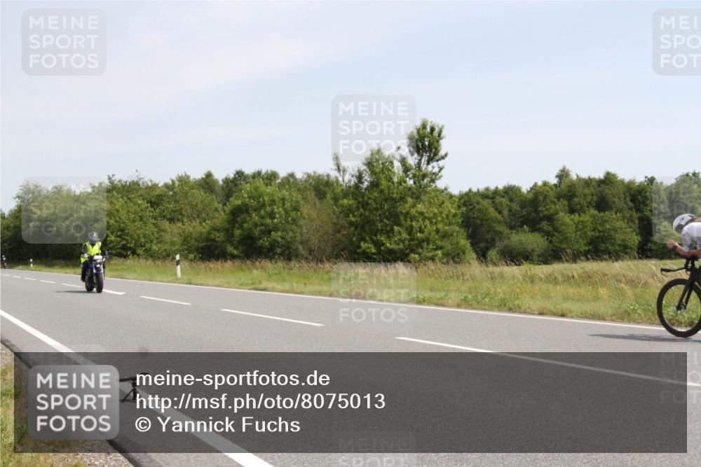 22.06.2025 - Viking Triathlon Yannick Fuchs http://msf.ph/oto/8075013 22.06.2025 11:37:25 Radfahren 55, 63, 602, 630, 631 meine-sportfotos.de