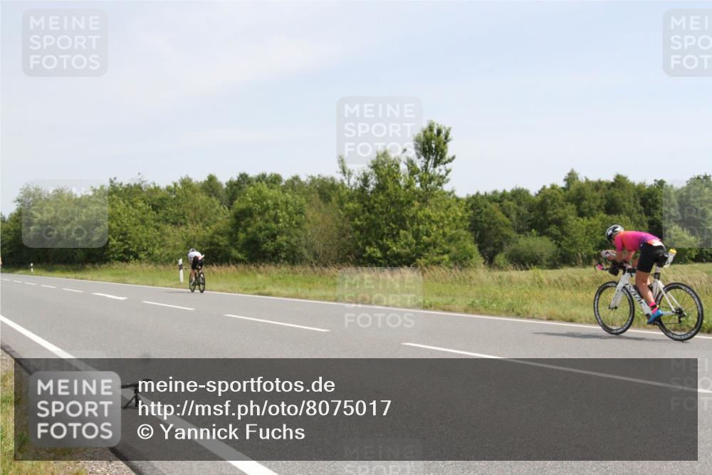 22.06.2025 - Viking Triathlon Yannick Fuchs http://msf.ph/oto/8075017 22.06.2025 11:37:27 Radfahren 55, 63, 244, 342, 602, 607, 630, 631 meine-sportfotos.de
