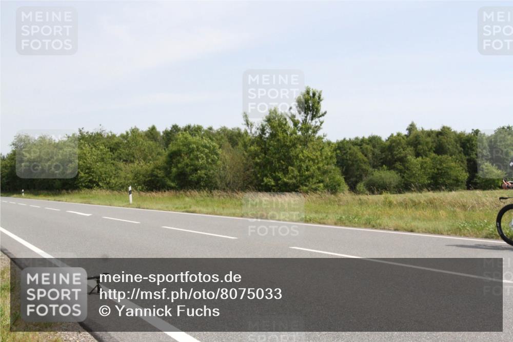 22.06.2025 - Viking Triathlon Yannick Fuchs http://msf.ph/oto/8075033 22.06.2025 11:37:45 Radfahren 147, 438, 619 meine-sportfotos.de