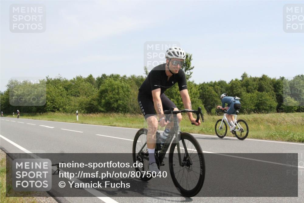22.06.2025 - Viking Triathlon Yannick Fuchs http://msf.ph/oto/8075040 22.06.2025 11:37:53 Radfahren 457, 501, 520, 619 meine-sportfotos.de
