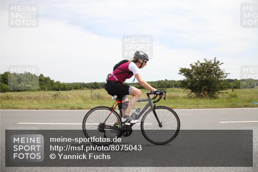 22.06.2025 - Viking Triathlon Yannick Fuchs http://msf.ph/oto/8075043 22.06.2025 13:21:42 Radfahren 249, 460 meine-sportfotos.de
