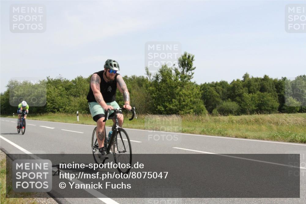 22.06.2025 - Viking Triathlon Yannick Fuchs http://msf.ph/oto/8075047 22.06.2025 11:38:07 Radfahren 4, 71, 243, 480, 549, 609, 629 meine-sportfotos.de