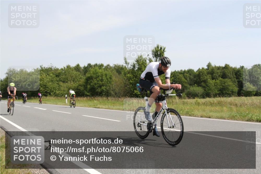 22.06.2025 - Viking Triathlon Yannick Fuchs http://msf.ph/oto/8075066 22.06.2025 11:38:30 Radfahren 103, 223, 249, 315, 349, 423 meine-sportfotos.de
