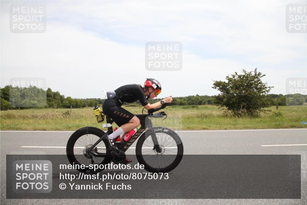 22.06.2025 - Viking Triathlon Yannick Fuchs http://msf.ph/oto/8075073 22.06.2025 13:21:53 Radfahren 37, 364, 406 meine-sportfotos.de
