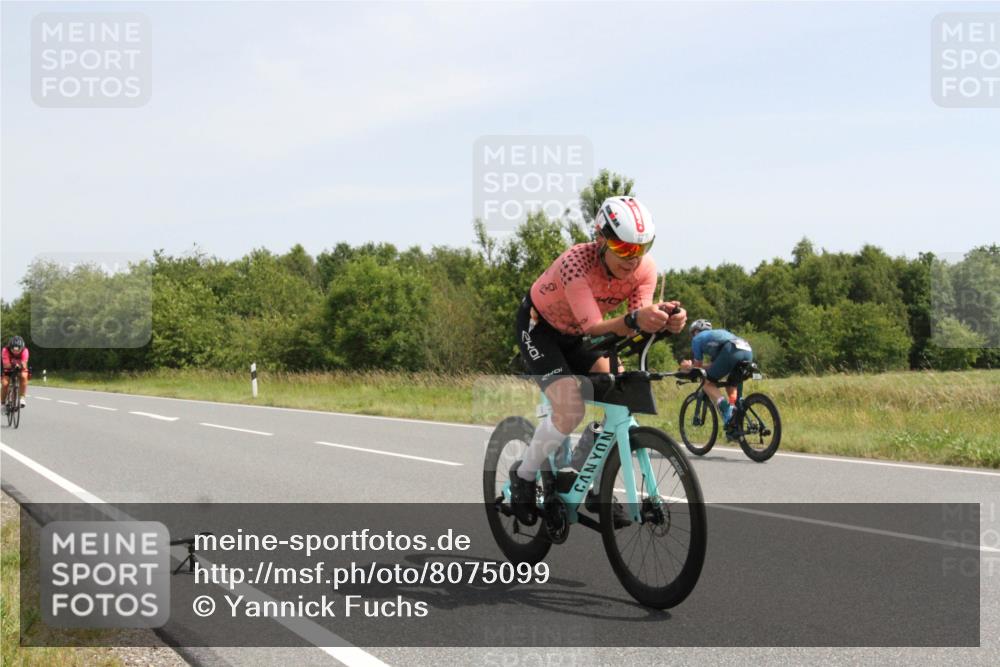22.06.2025 - Viking Triathlon Yannick Fuchs http://msf.ph/oto/8075099 22.06.2025 11:39:21 Radfahren 64, 146, 175, 213, 226, 406, 615 meine-sportfotos.de