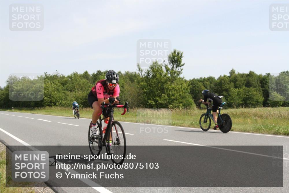 22.06.2025 - Viking Triathlon Yannick Fuchs http://msf.ph/oto/8075103 22.06.2025 11:39:22 Radfahren 64, 146, 175, 213, 224, 226, 406, 615 meine-sportfotos.de