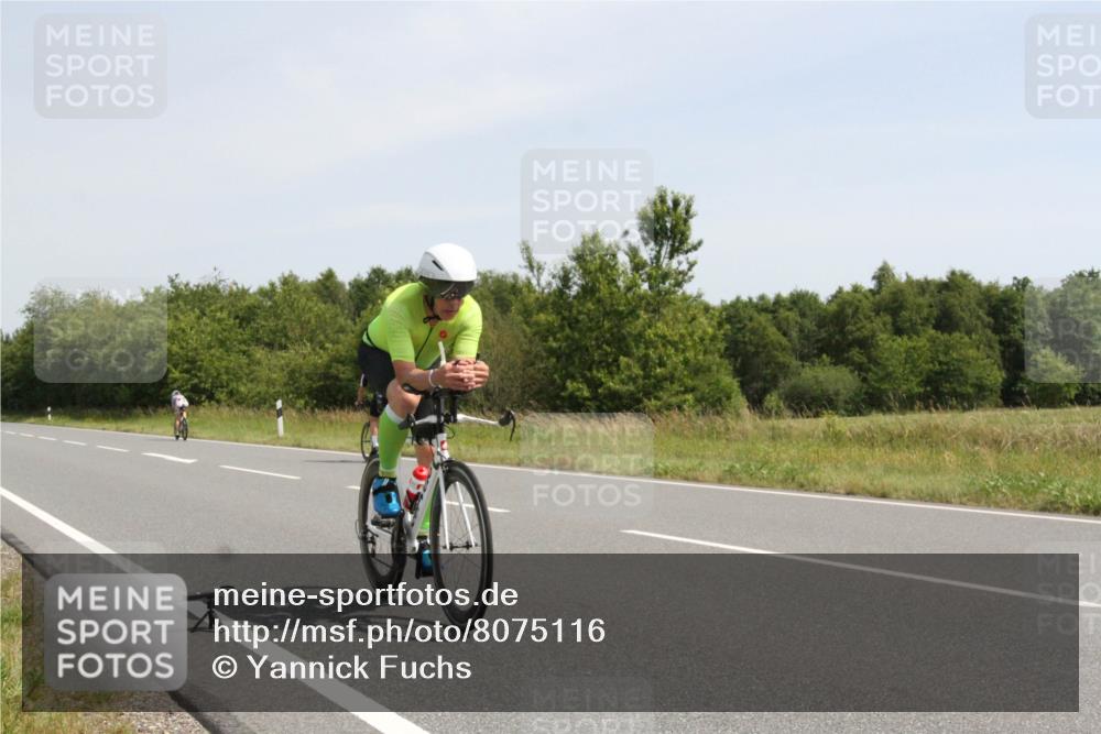 22.06.2025 - Viking Triathlon Yannick Fuchs http://msf.ph/oto/8075116 22.06.2025 11:39:30 Radfahren 133, 142, 175, 213, 224, 263, 406 meine-sportfotos.de