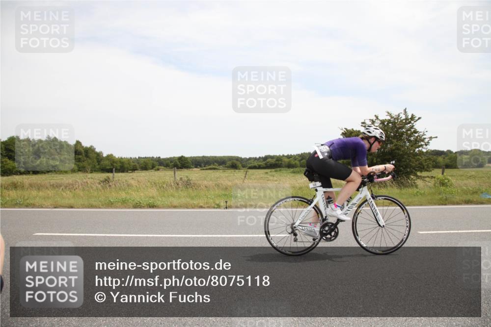 22.06.2025 - Viking Triathlon Yannick Fuchs http://msf.ph/oto/8075118 22.06.2025 13:22:57 Radfahren 168, 627 meine-sportfotos.de
