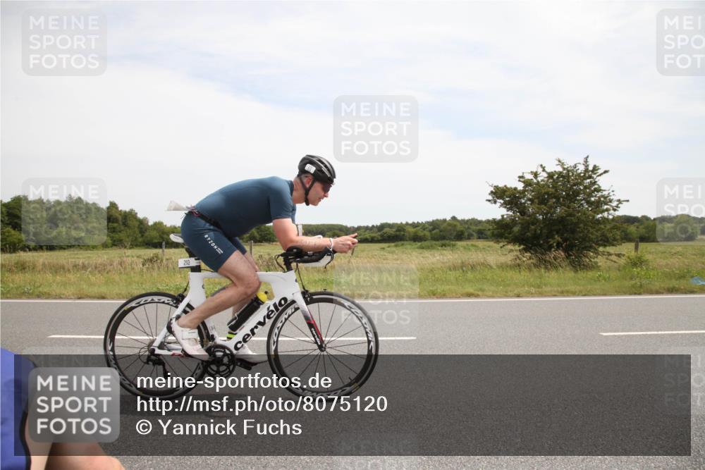 22.06.2025 - Viking Triathlon Yannick Fuchs http://msf.ph/oto/8075120 22.06.2025 13:23:03 Radfahren 213 meine-sportfotos.de