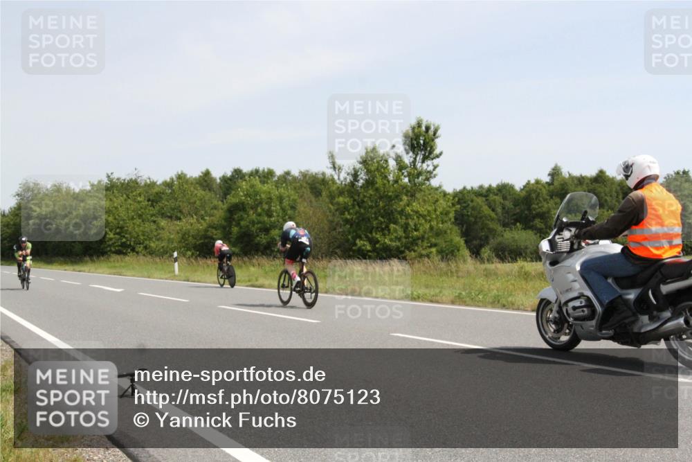 22.06.2025 - Viking Triathlon Yannick Fuchs http://msf.ph/oto/8075123 22.06.2025 11:39:40 Radfahren 18, 261, 461, 522, 546, 612 meine-sportfotos.de