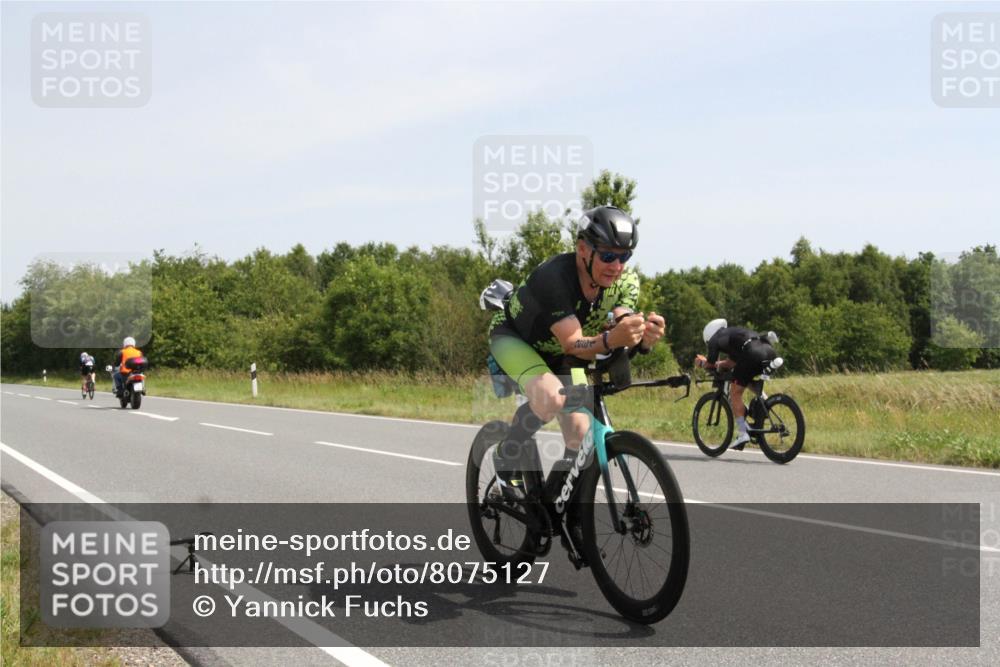 22.06.2025 - Viking Triathlon Yannick Fuchs http://msf.ph/oto/8075127 22.06.2025 11:39:42 Radfahren 113, 261, 461, 522, 546, 650 meine-sportfotos.de