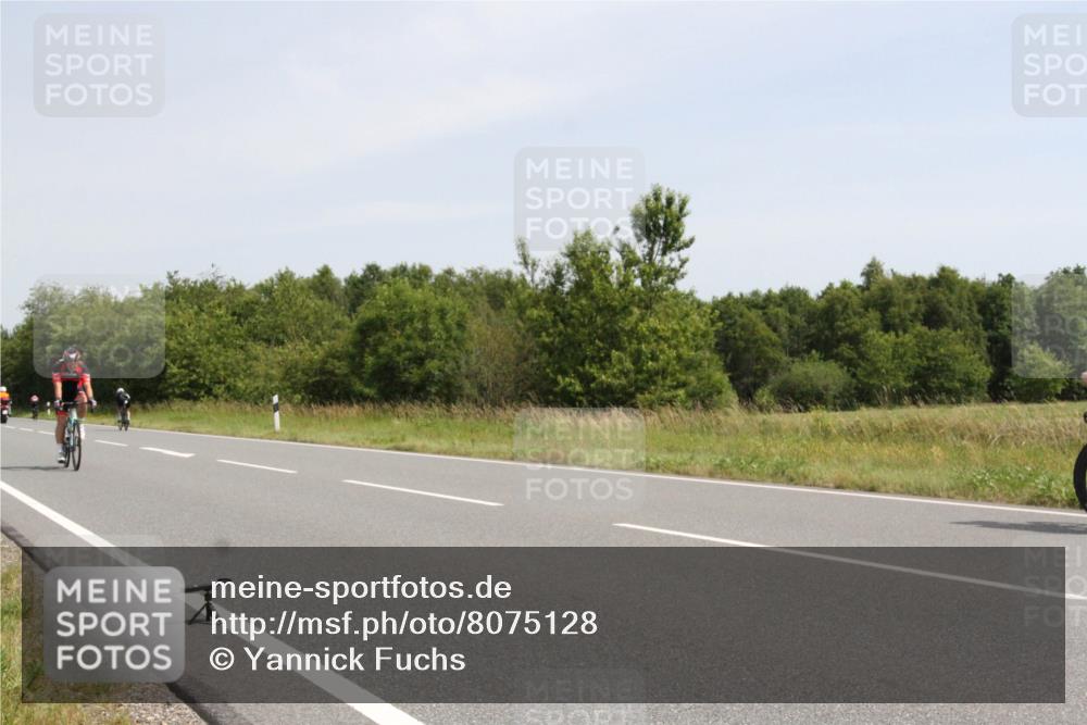 22.06.2025 - Viking Triathlon Yannick Fuchs http://msf.ph/oto/8075128 22.06.2025 11:39:46 Radfahren 113, 261, 377, 461, 467, 650 meine-sportfotos.de