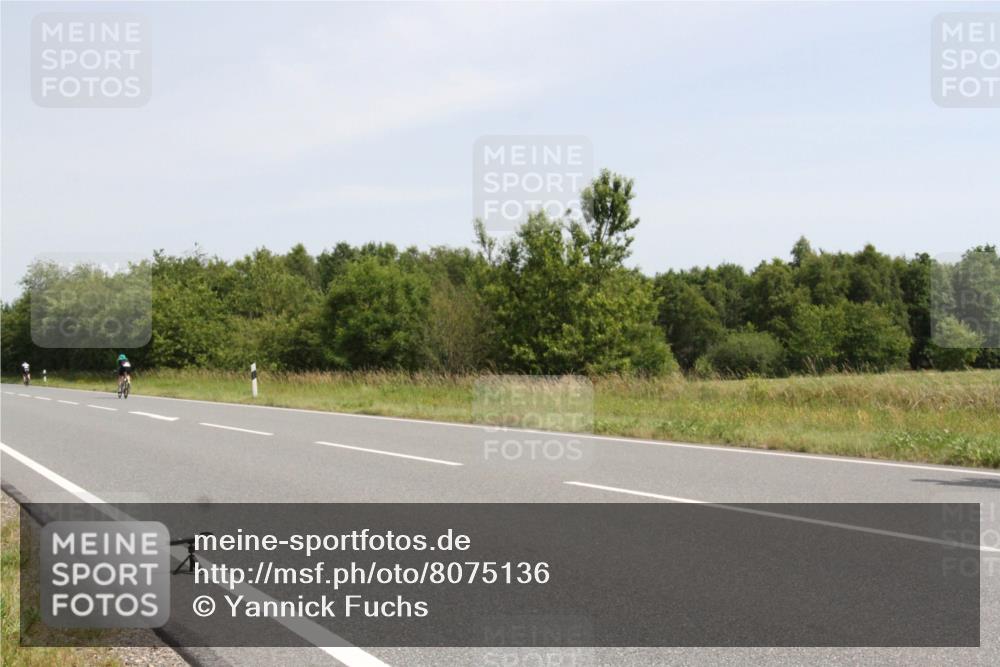 22.06.2025 - Viking Triathlon Yannick Fuchs http://msf.ph/oto/8075136 22.06.2025 11:39:53 Radfahren 19, 38, 123, 127, 377, 395, 407, 467, 550, 554 meine-sportfotos.de