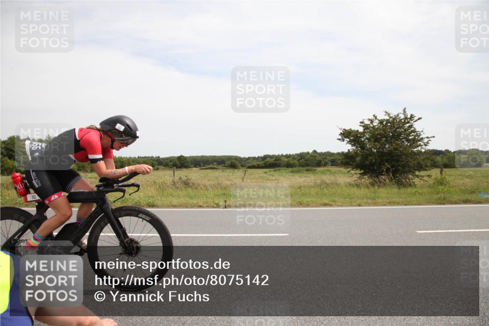 22.06.2025 - Viking Triathlon Yannick Fuchs http://msf.ph/oto/8075142 22.06.2025 13:23:17 Radfahren 155, 246, 547 meine-sportfotos.de