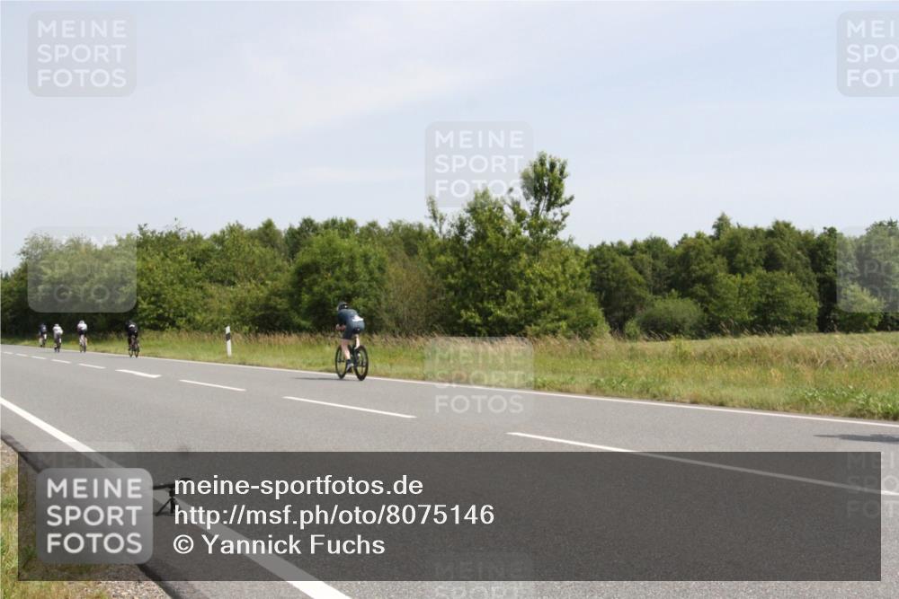 22.06.2025 - Viking Triathlon Yannick Fuchs http://msf.ph/oto/8075146 22.06.2025 11:39:58 Radfahren 38, 123, 127, 388, 395, 550, 554 meine-sportfotos.de