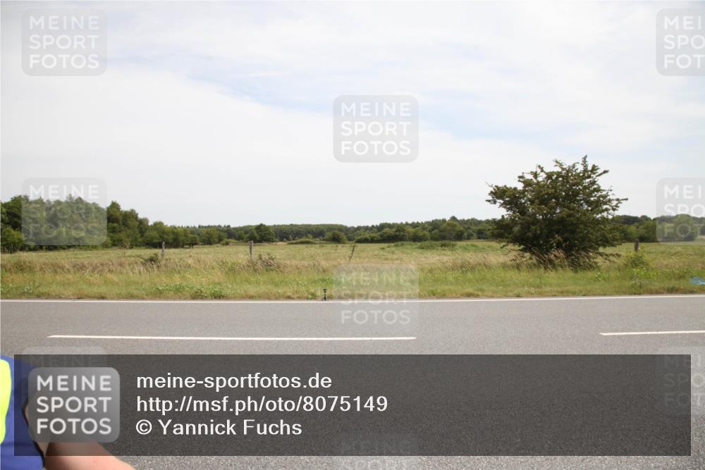 22.06.2025 - Viking Triathlon Yannick Fuchs http://msf.ph/oto/8075149 22.06.2025 13:23:18 Radfahren 155, 246, 547 meine-sportfotos.de