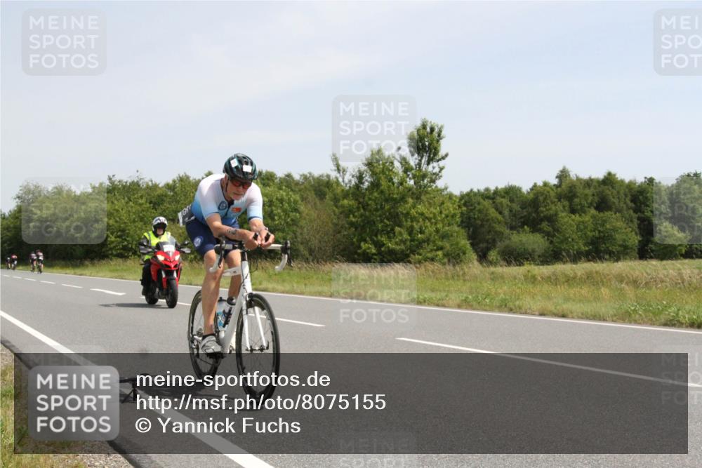 22.06.2025 - Viking Triathlon Yannick Fuchs http://msf.ph/oto/8075155 22.06.2025 11:40:06 Radfahren 26, 51, 299, 399, 447, 531 meine-sportfotos.de