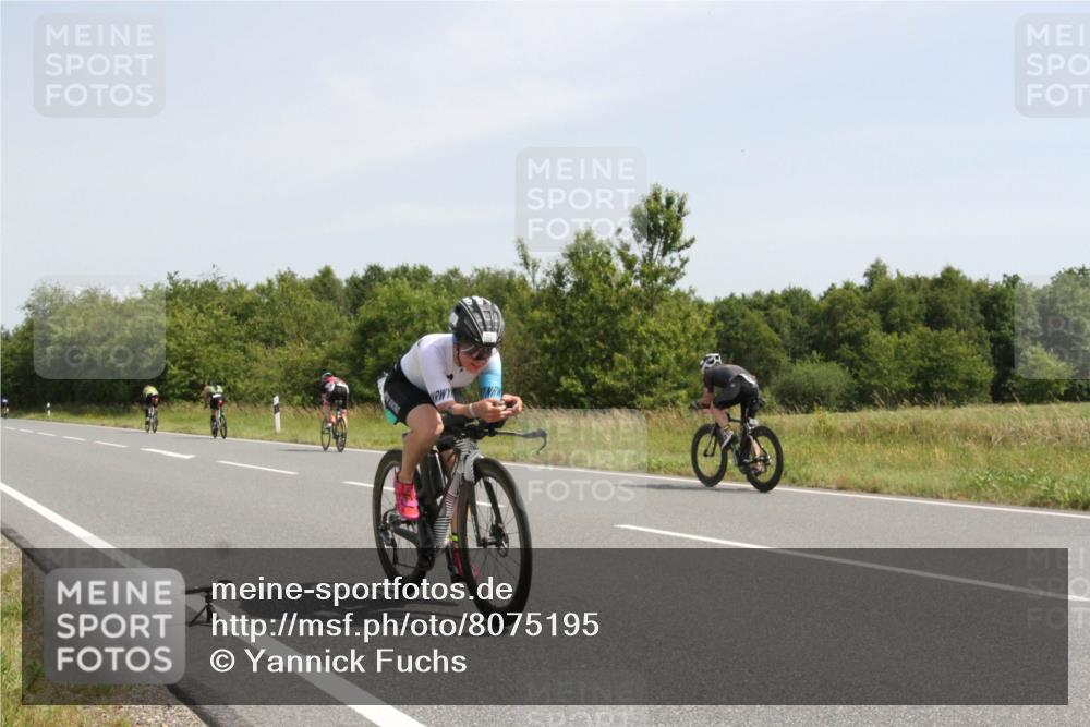 22.06.2025 - Viking Triathlon Yannick Fuchs http://msf.ph/oto/8075195 22.06.2025 11:40:46 Radfahren 39, 40, 75, 158, 170, 187, 208, 209, 256, 296, 312, 428, 506 meine-sportfotos.de