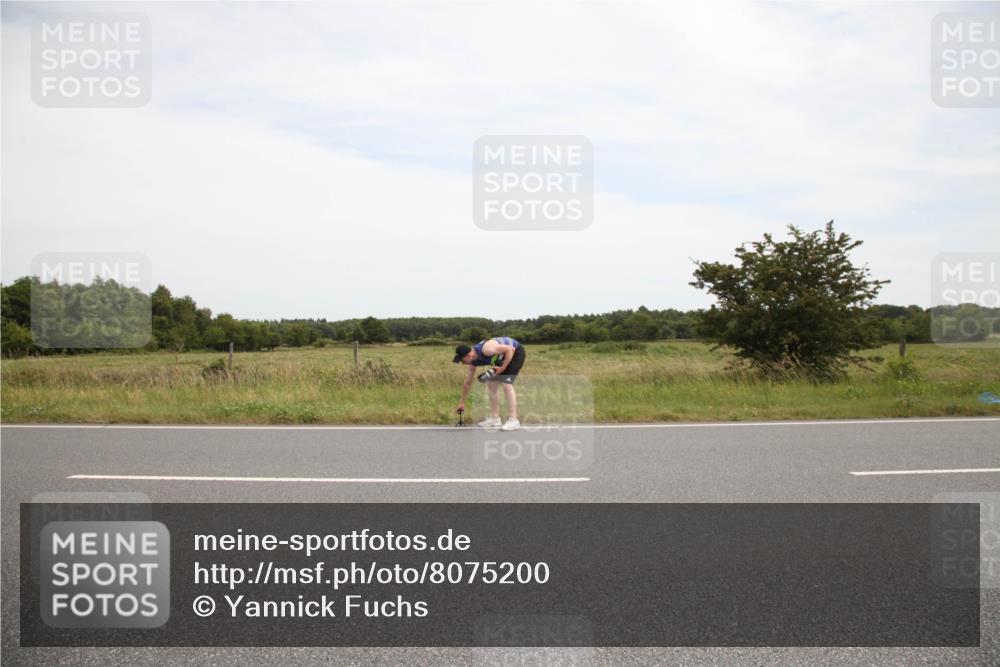 22.06.2025 - Viking Triathlon Yannick Fuchs http://msf.ph/oto/8075200 22.06.2025 13:24:51 Radfahren  meine-sportfotos.de