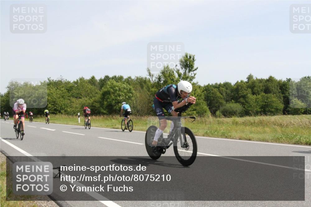 22.06.2025 - Viking Triathlon Yannick Fuchs http://msf.ph/oto/8075210 22.06.2025 11:40:53 Radfahren 39, 40, 158, 209, 316, 428, 503, 507, 536, 557 meine-sportfotos.de