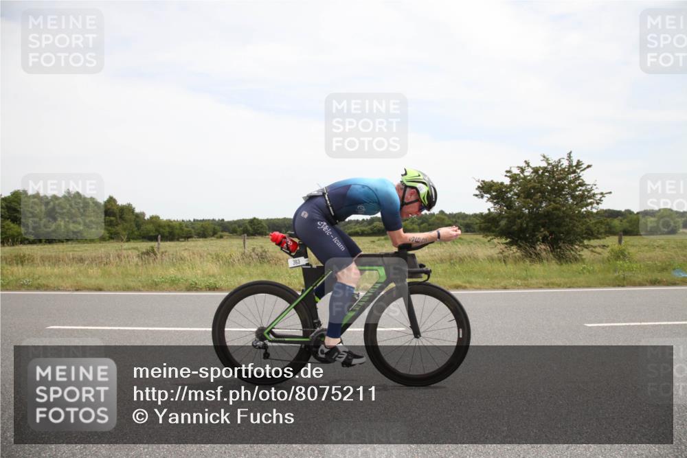 22.06.2025 - Viking Triathlon Yannick Fuchs http://msf.ph/oto/8075211 22.06.2025 13:25:12 Radfahren 363 meine-sportfotos.de