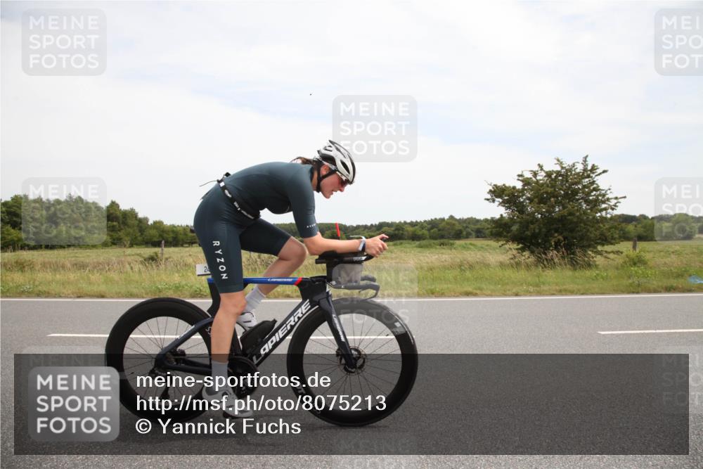 22.06.2025 - Viking Triathlon Yannick Fuchs http://msf.ph/oto/8075213 22.06.2025 13:25:15 Radfahren 24, 363 meine-sportfotos.de