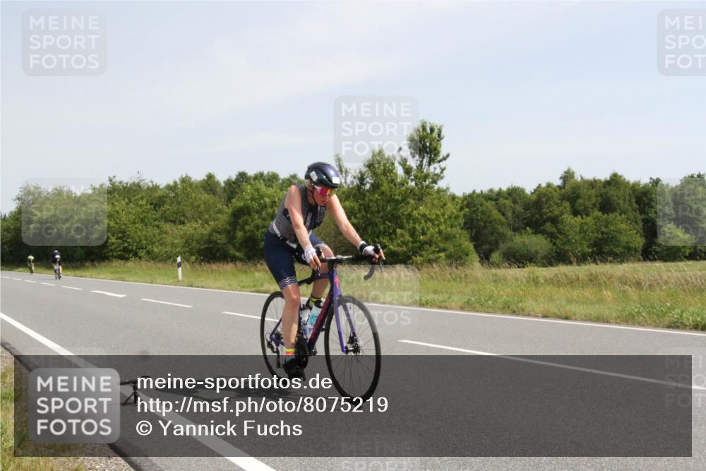 22.06.2025 - Viking Triathlon Yannick Fuchs http://msf.ph/oto/8075219 22.06.2025 11:41:03 Radfahren 362, 536 meine-sportfotos.de