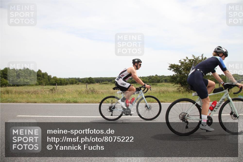 22.06.2025 - Viking Triathlon Yannick Fuchs http://msf.ph/oto/8075222 22.06.2025 13:25:27 Radfahren 51, 123, 481 meine-sportfotos.de