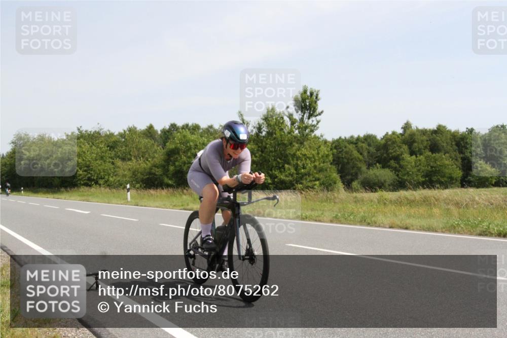 22.06.2025 - Viking Triathlon Yannick Fuchs http://msf.ph/oto/8075262 22.06.2025 11:41:46 Radfahren 232, 300, 317, 323, 412 meine-sportfotos.de