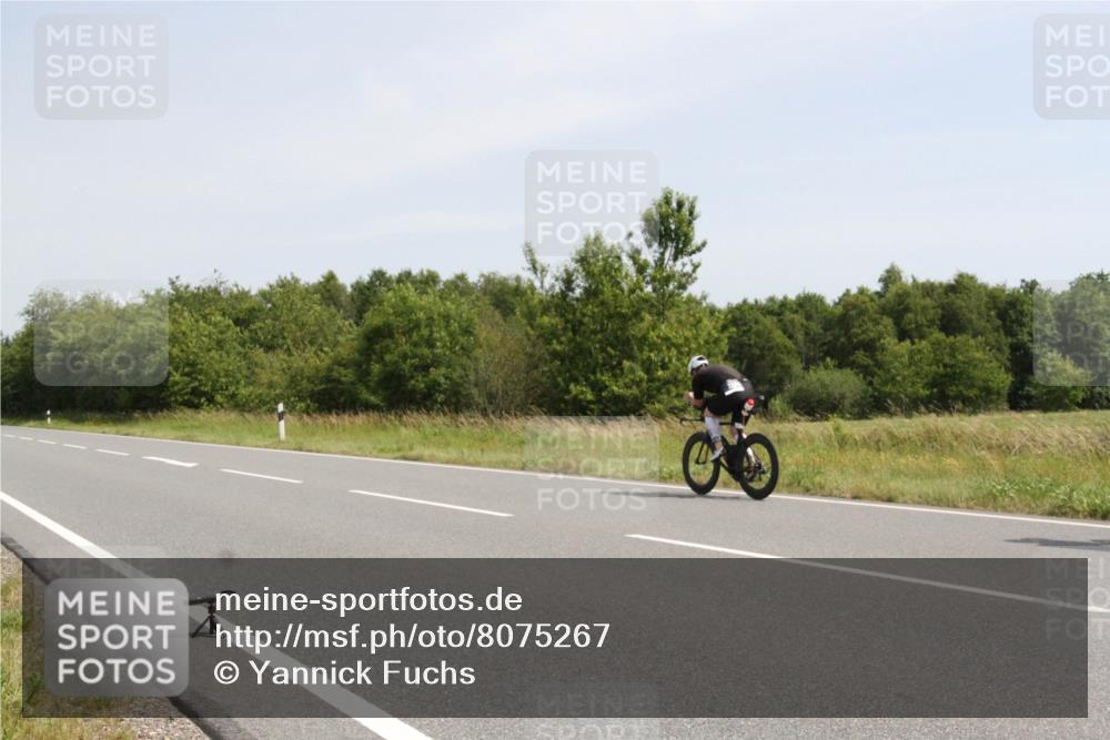 22.06.2025 - Viking Triathlon Yannick Fuchs http://msf.ph/oto/8075267 22.06.2025 11:41:50 Radfahren 232, 300, 317, 323, 385, 412 meine-sportfotos.de