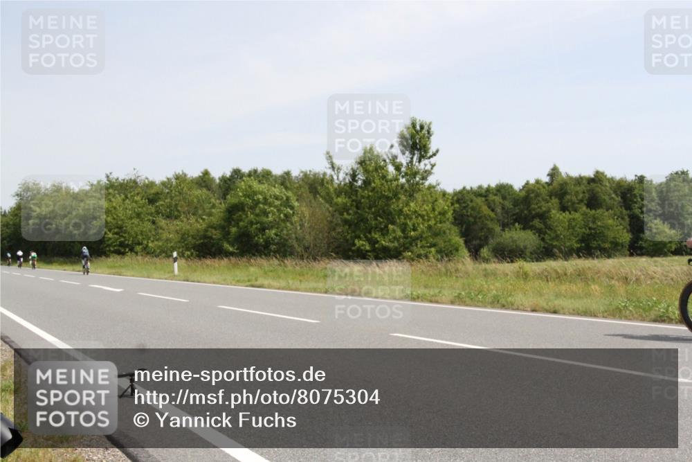 22.06.2025 - Viking Triathlon Yannick Fuchs http://msf.ph/oto/8075304 22.06.2025 11:42:41 Radfahren 34, 102, 365, 425 meine-sportfotos.de