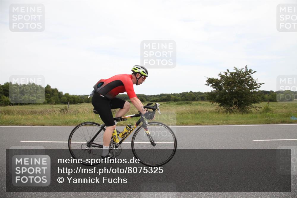 22.06.2025 - Viking Triathlon Yannick Fuchs http://msf.ph/oto/8075325 22.06.2025 13:29:47 Radfahren 106, 116, 463 meine-sportfotos.de