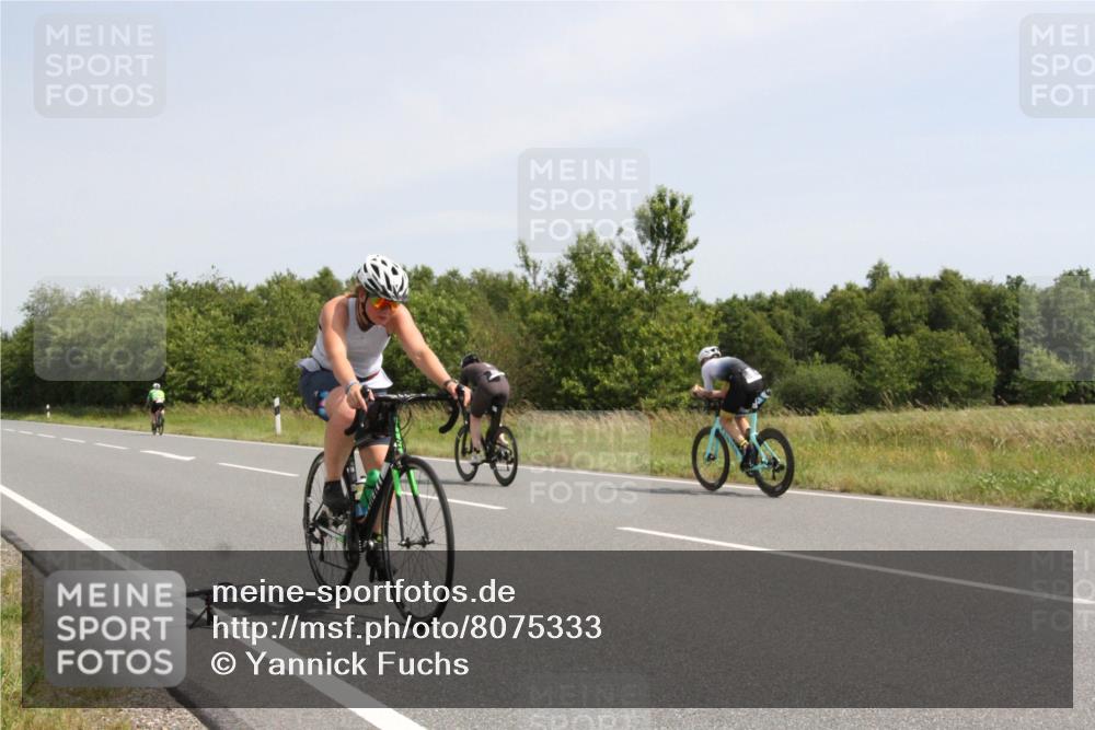 22.06.2025 - Viking Triathlon Yannick Fuchs http://msf.ph/oto/8075333 22.06.2025 11:43:07 Radfahren 21, 76, 91, 157, 332, 633 meine-sportfotos.de