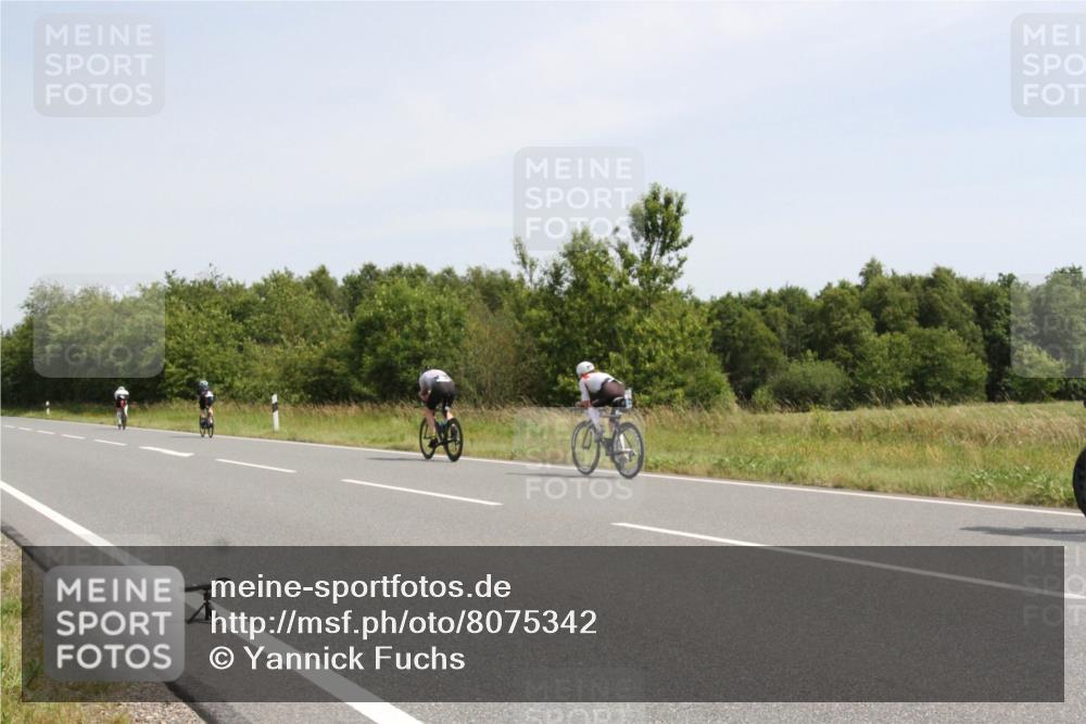 22.06.2025 - Viking Triathlon Yannick Fuchs http://msf.ph/oto/8075342 22.06.2025 11:43:17 Radfahren 46, 179, 215, 334, 533 meine-sportfotos.de