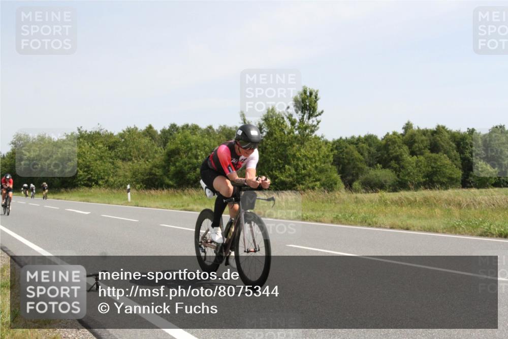 22.06.2025 - Viking Triathlon Yannick Fuchs http://msf.ph/oto/8075344 22.06.2025 11:43:21 Radfahren 155, 215, 533 meine-sportfotos.de
