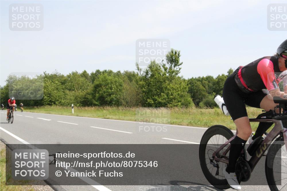 22.06.2025 - Viking Triathlon Yannick Fuchs http://msf.ph/oto/8075346 22.06.2025 11:43:21 Radfahren 155, 215, 533 meine-sportfotos.de