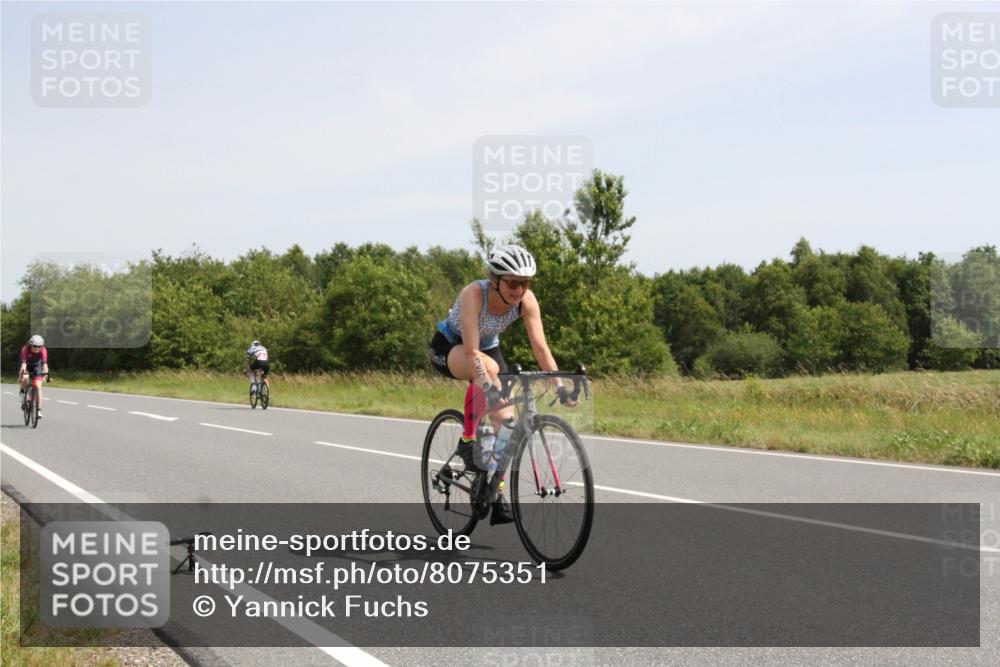 22.06.2025 - Viking Triathlon Yannick Fuchs http://msf.ph/oto/8075351 22.06.2025 11:43:32 Radfahren 197, 372, 418, 518, 525, 632, 643 meine-sportfotos.de