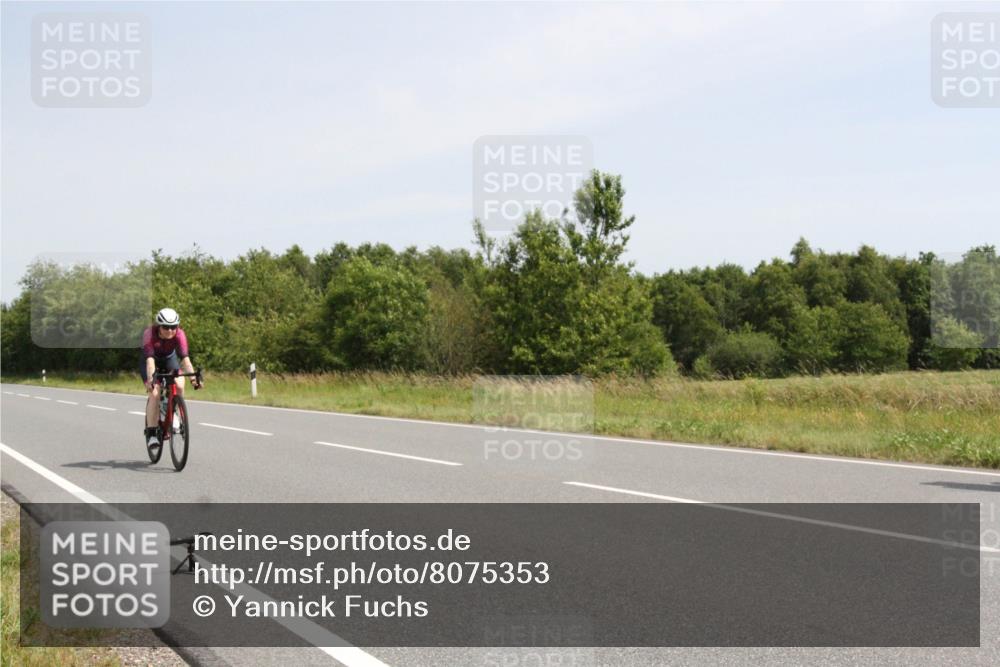 22.06.2025 - Viking Triathlon Yannick Fuchs http://msf.ph/oto/8075353 22.06.2025 11:43:33 Radfahren 183, 197, 372, 418, 518, 525, 632 meine-sportfotos.de
