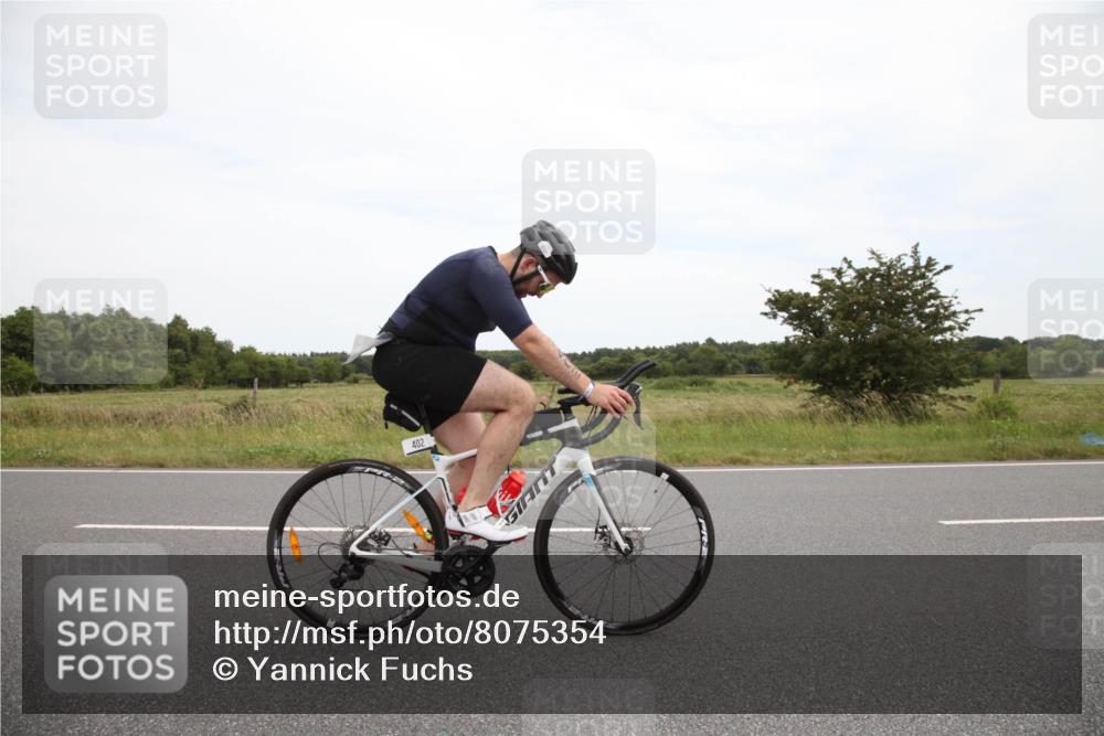 22.06.2025 - Viking Triathlon Yannick Fuchs http://msf.ph/oto/8075354 22.06.2025 13:31:53 Radfahren 402 meine-sportfotos.de