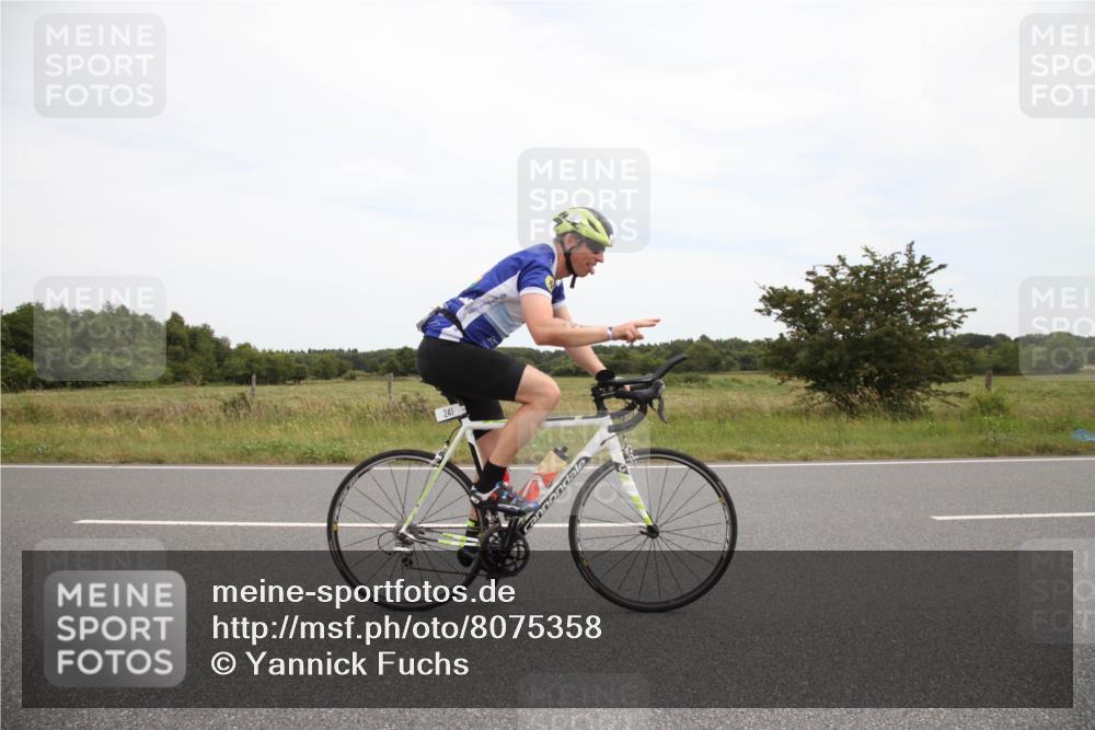 22.06.2025 - Viking Triathlon Yannick Fuchs http://msf.ph/oto/8075358 22.06.2025 13:32:32 Radfahren 241 meine-sportfotos.de