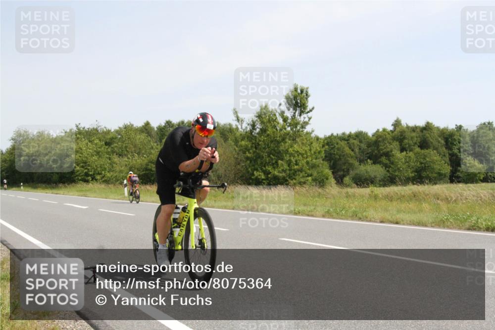 22.06.2025 - Viking Triathlon Yannick Fuchs http://msf.ph/oto/8075364 22.06.2025 11:43:41 Radfahren 37, 183, 202, 364, 372, 418, 466, 632 meine-sportfotos.de