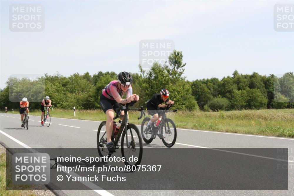 22.06.2025 - Viking Triathlon Yannick Fuchs http://msf.ph/oto/8075367 22.06.2025 11:43:46 Radfahren 37, 130, 202, 308, 466 meine-sportfotos.de