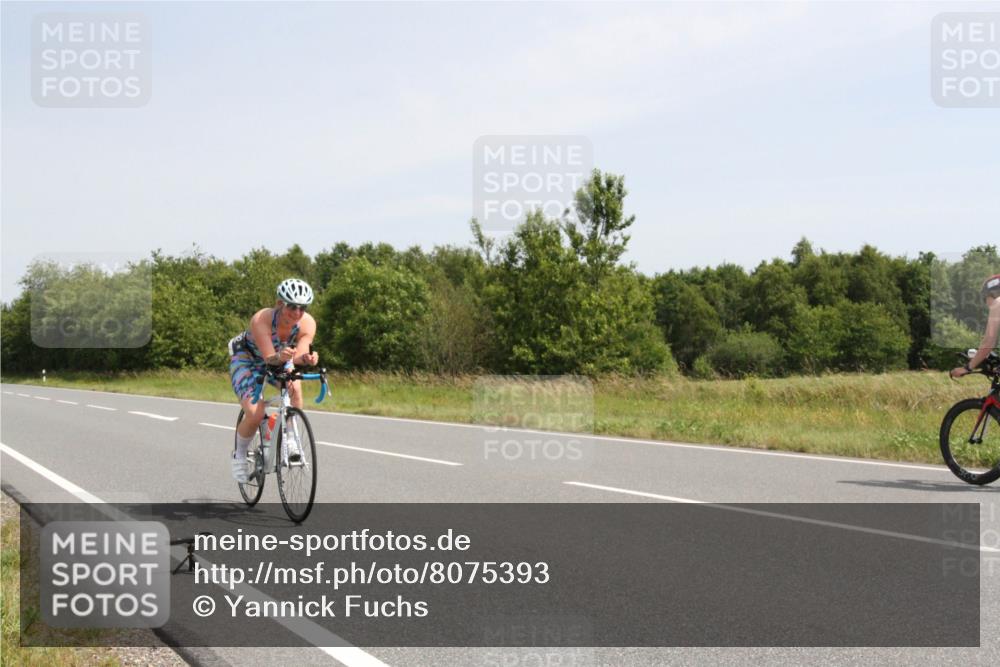 22.06.2025 - Viking Triathlon Yannick Fuchs http://msf.ph/oto/8075393 22.06.2025 11:44:30 Radfahren 192, 228, 383 meine-sportfotos.de