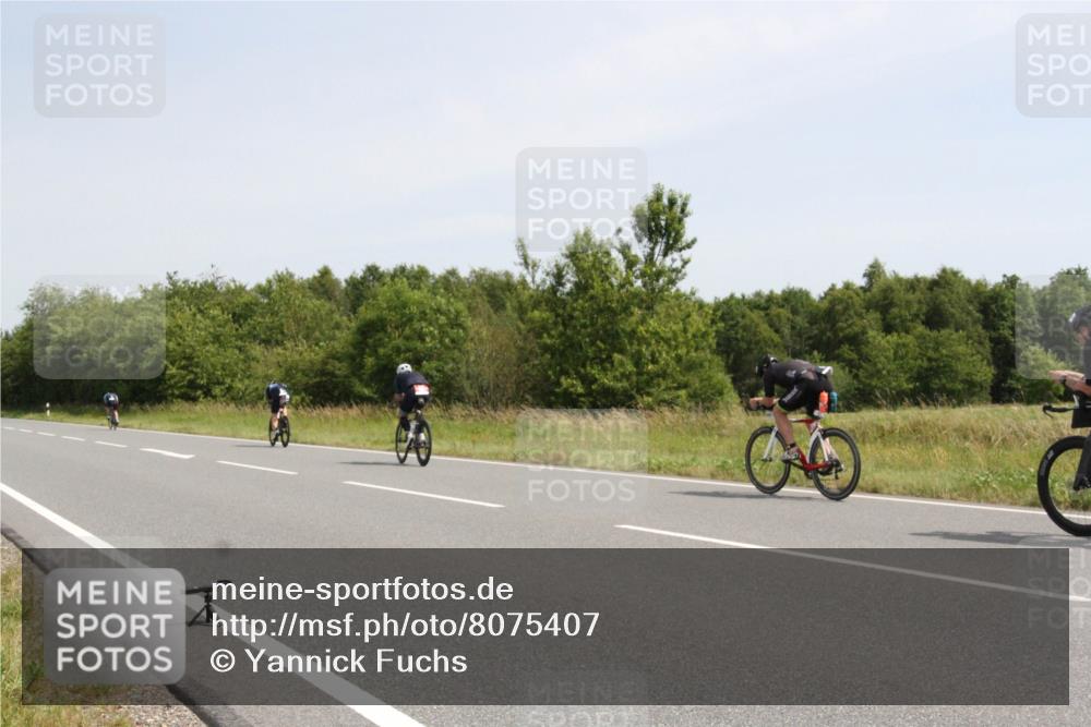 22.06.2025 - Viking Triathlon Yannick Fuchs http://msf.ph/oto/8075407 22.06.2025 11:44:42 Radfahren 24, 85, 114, 164, 204, 313, 473, 540, 552, 603 meine-sportfotos.de