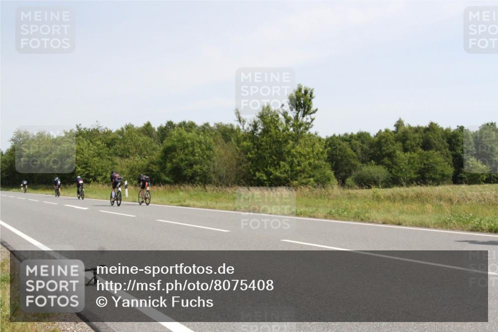 22.06.2025 - Viking Triathlon Yannick Fuchs http://msf.ph/oto/8075408 22.06.2025 11:44:44 Radfahren 85, 164, 204, 313, 366, 473, 540, 552 meine-sportfotos.de