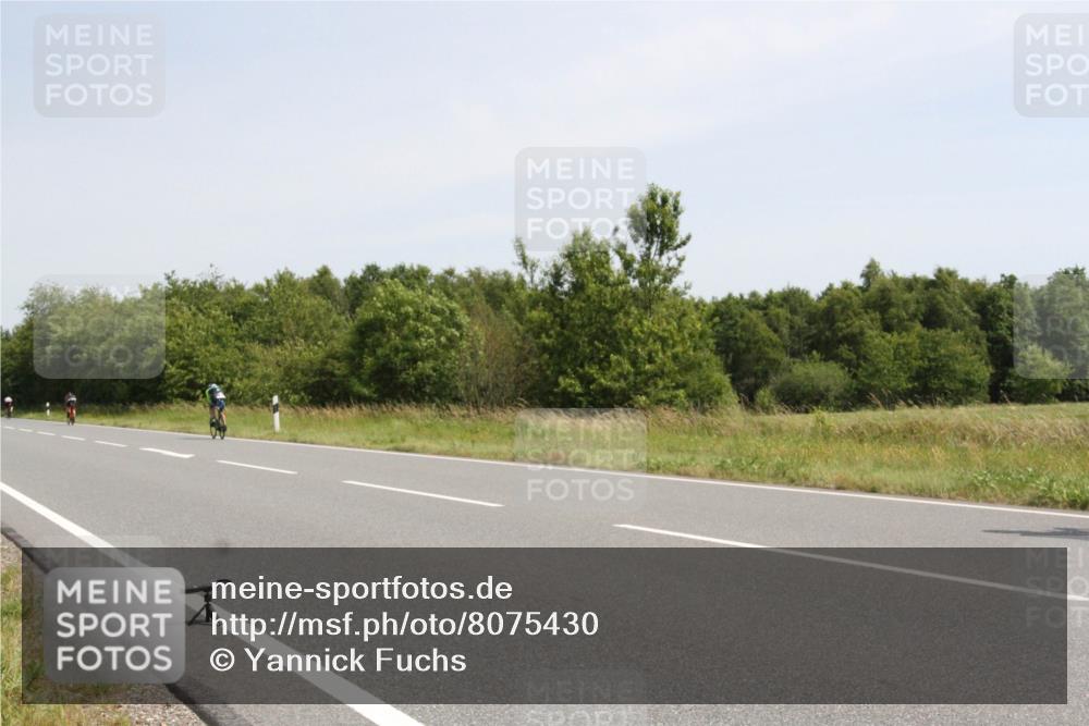 22.06.2025 - Viking Triathlon Yannick Fuchs http://msf.ph/oto/8075430 22.06.2025 11:45:05 Radfahren 29, 117, 169, 185, 273, 446, 449, 451, 618 meine-sportfotos.de