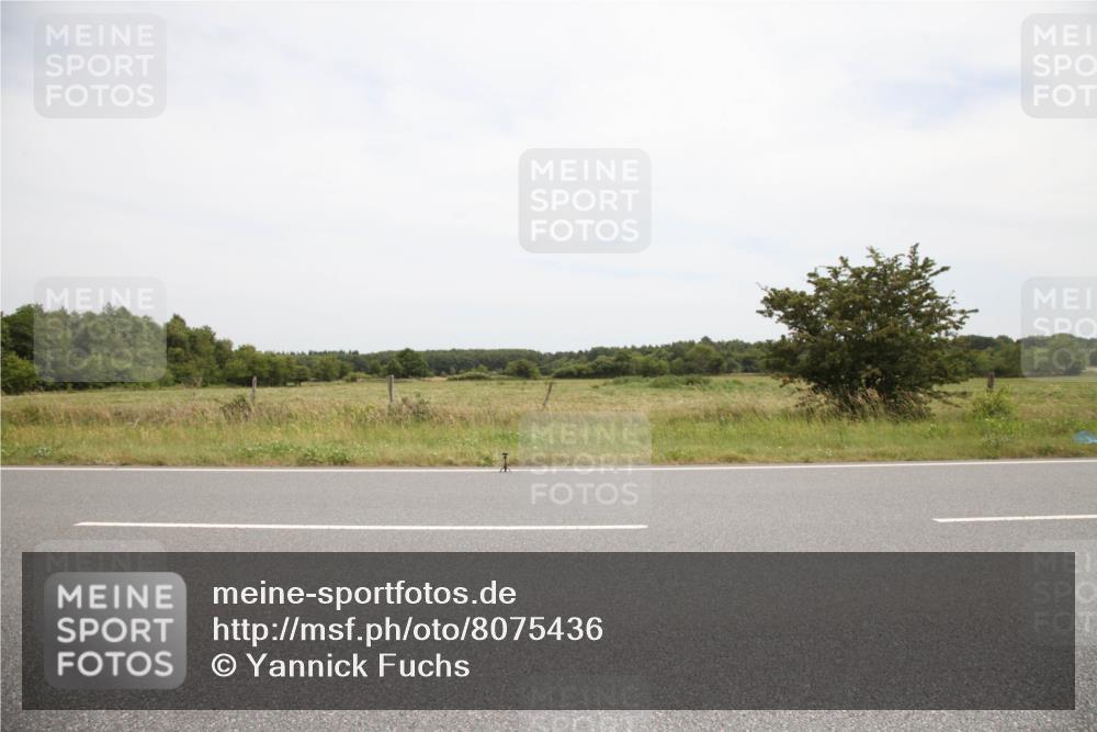 22.06.2025 - Viking Triathlon Yannick Fuchs http://msf.ph/oto/8075436 22.06.2025 13:43:37 Radfahren  meine-sportfotos.de