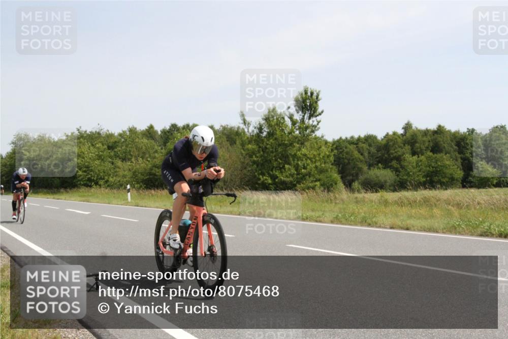 22.06.2025 - Viking Triathlon Yannick Fuchs http://msf.ph/oto/8075468 22.06.2025 11:45:47 Radfahren 10, 122, 166, 295, 453, 544, 617 meine-sportfotos.de