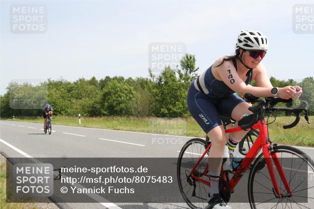 22.06.2025 - Viking Triathlon Yannick Fuchs http://msf.ph/oto/8075483 22.06.2025 11:46:04 Radfahren 140, 167, 198, 298, 384, 401, 534 meine-sportfotos.de